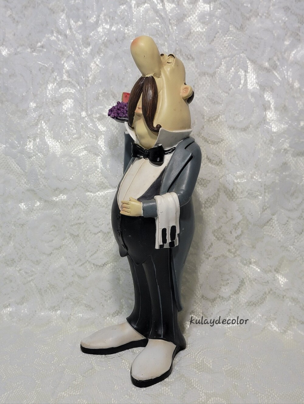 Vintage Resin Butler Figurine Long Nose Fruit Tray Statue 16” Tall Kitchen Decor - Picture 7 of 16